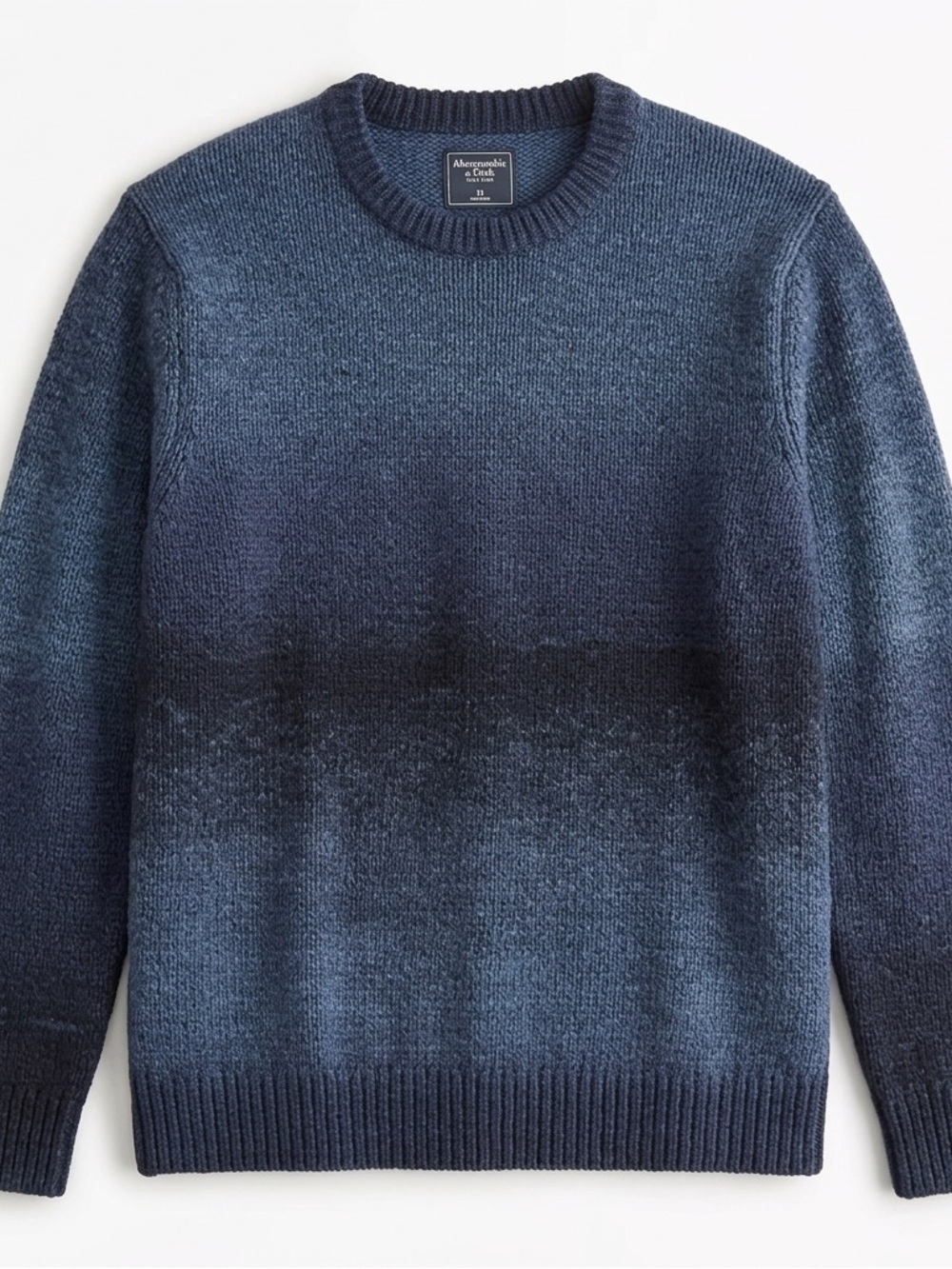⭐️ Host Pick⭐️ Club Monaco Italyan Yarn Men's Blue Gradient Sweater